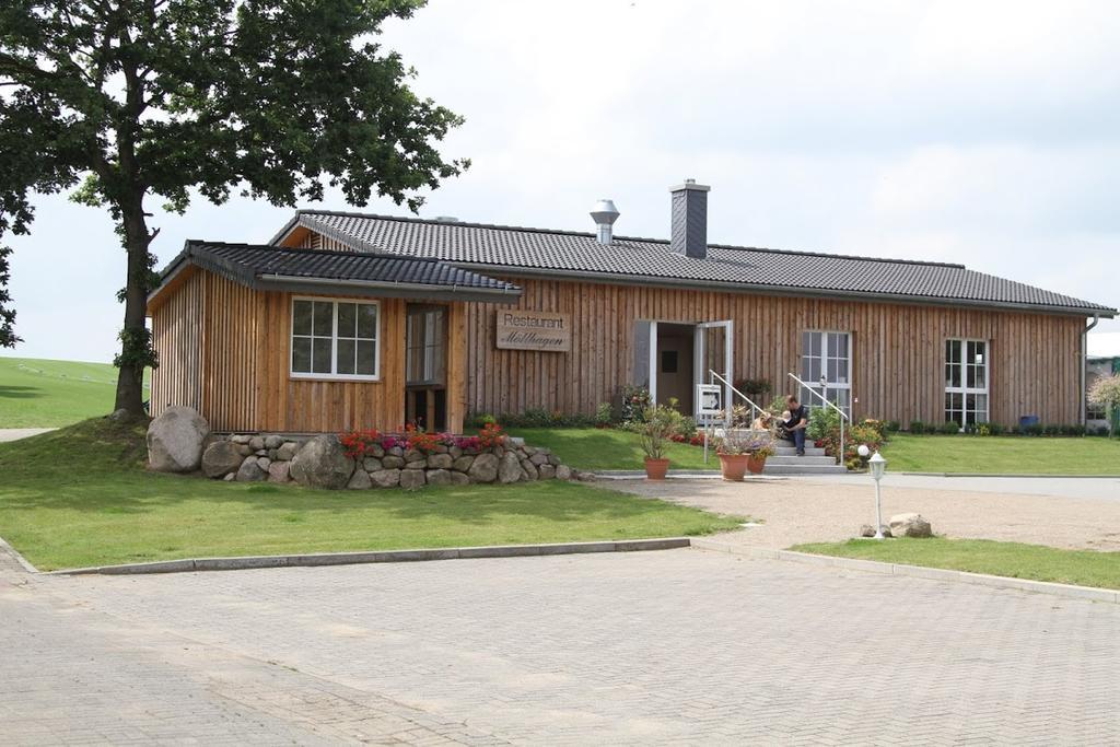Landhotel Moellhagen Schulp bei Nortorf Luaran gambar